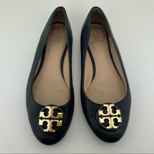 Tory Burch Black Leather Flats With Gold Logo Size 8.5